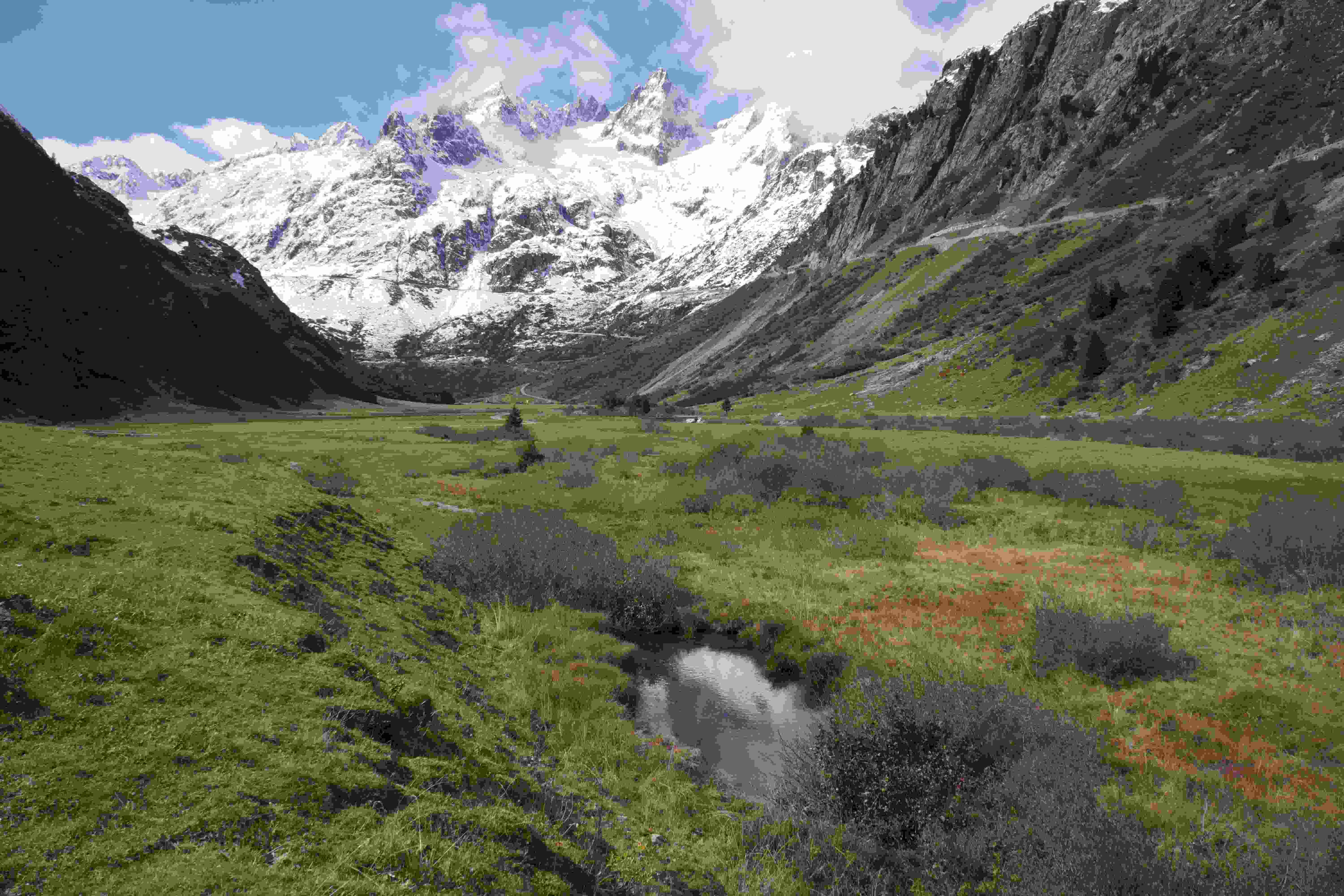 Die Bewirtschaftung des Wassers, im Bild die Meienreuss im Kanton Uri im Quellgebiet, wird zu einer der zentralen Herausforderungen in den Berggebieten der Zukunft. (Bild: Fitze)